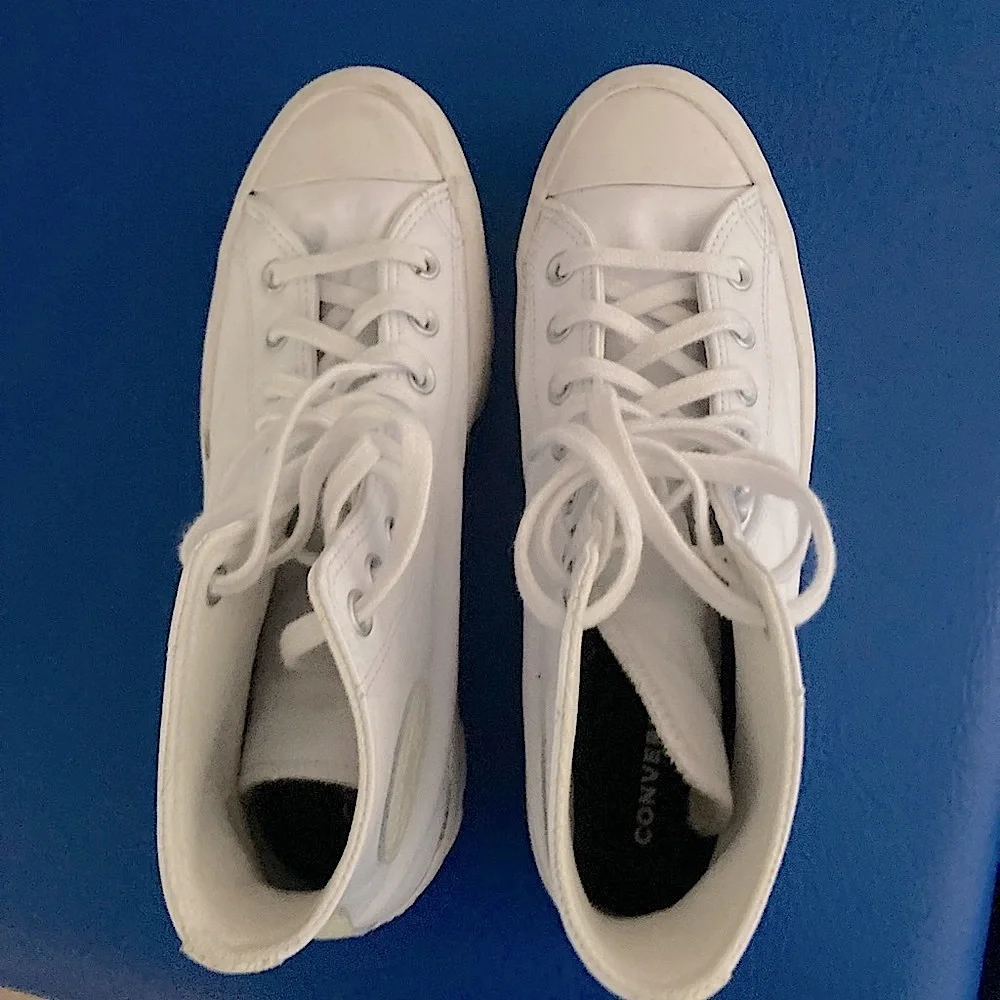 Convers lugs womens size 10. All leather customer w Glow. White - Picture 6 of 7